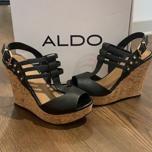 Aldo Black wedges